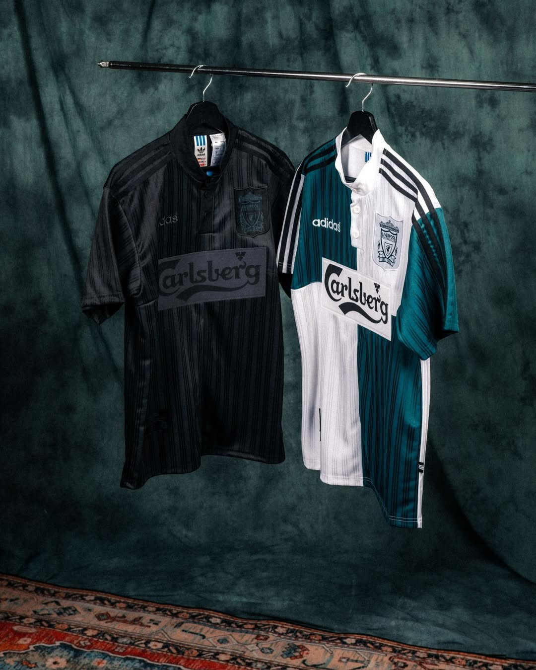 Liverpool FC 95/96 Blackout Edition