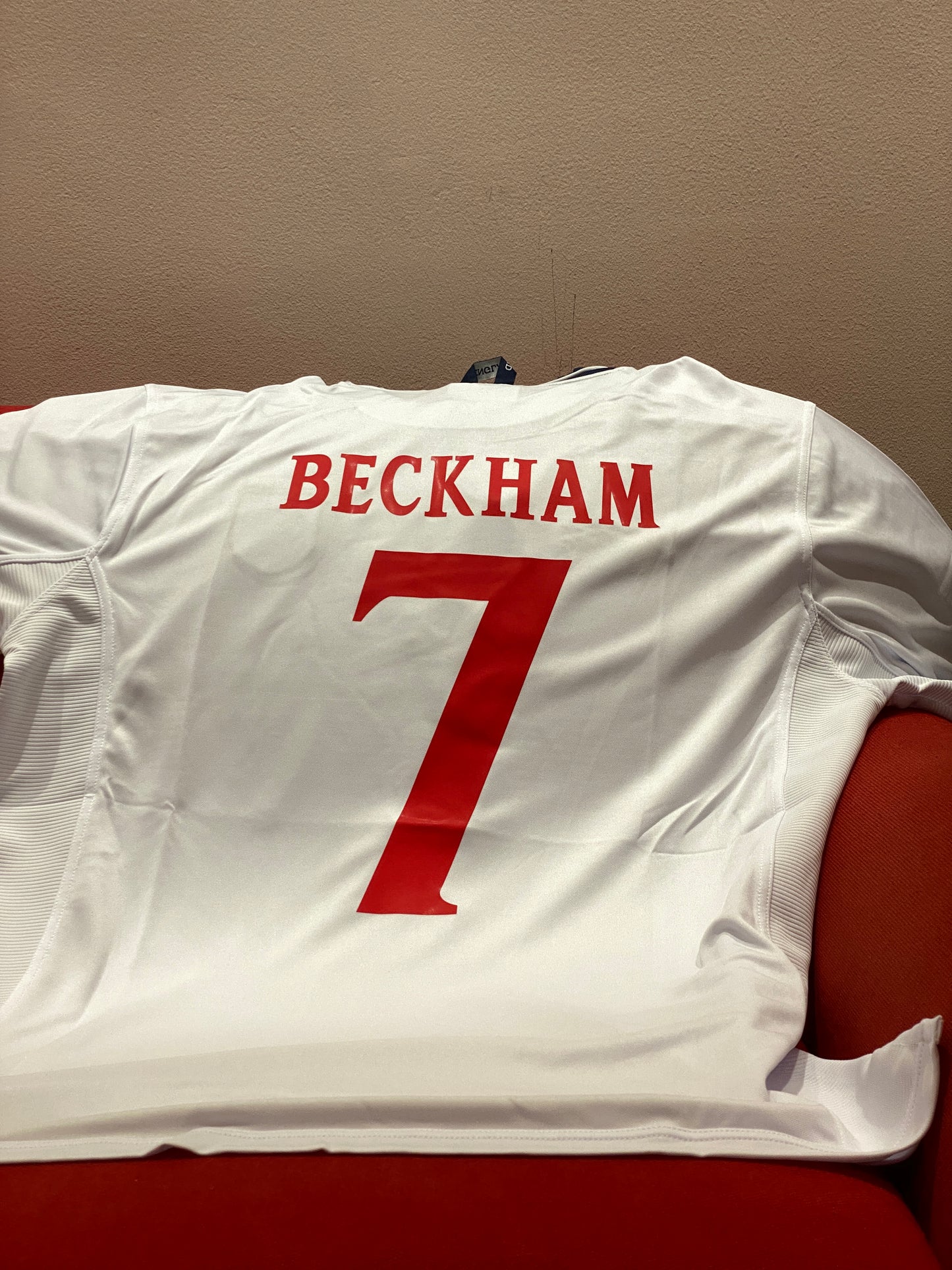 Inglaterra 2000 Home "Beckham 7"