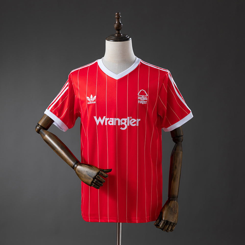 Nottingham Forest 82/84 Away
