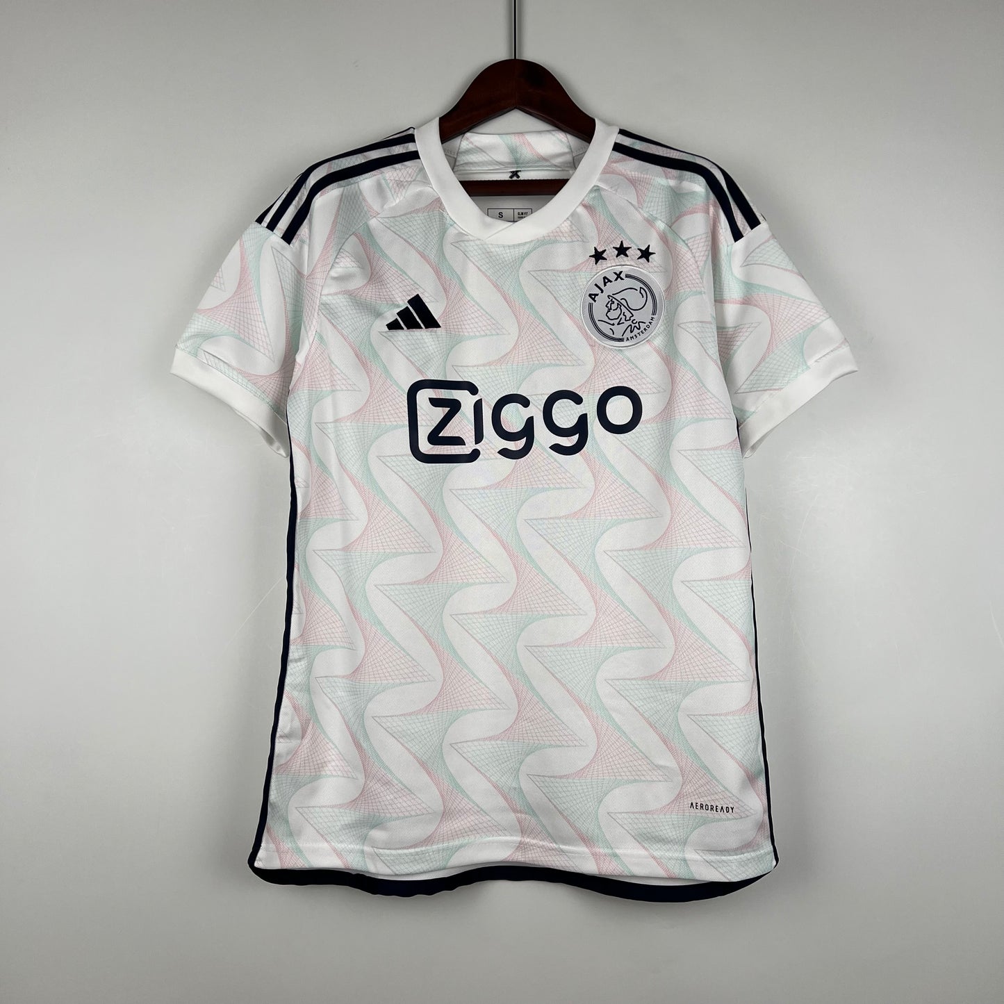 Ajax 23/24 Away Versión Fan
