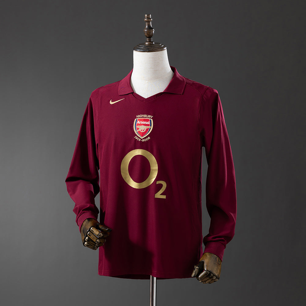 Arsenal 05/06 Away